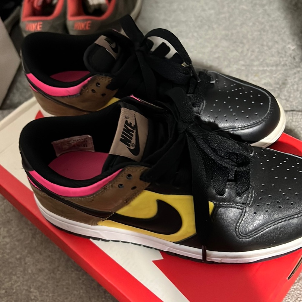 Nike dunk low